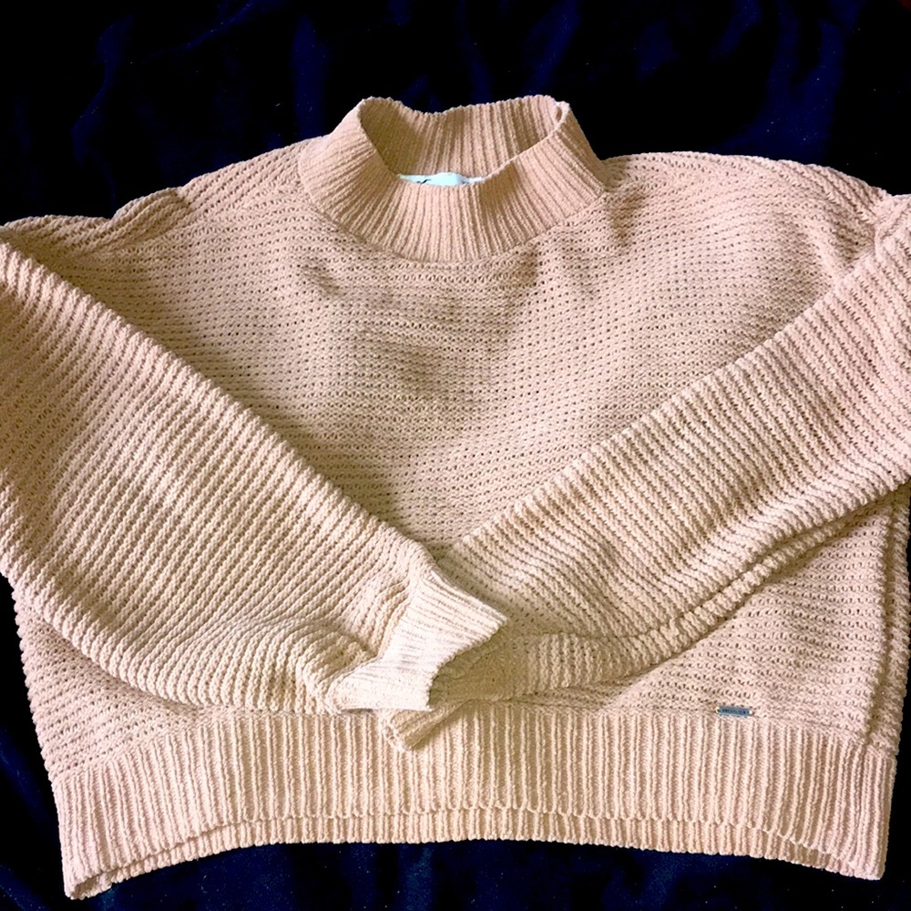 Hollister XS sweater solid cocoa brown crew knit EUC-like new, only worn 1-2